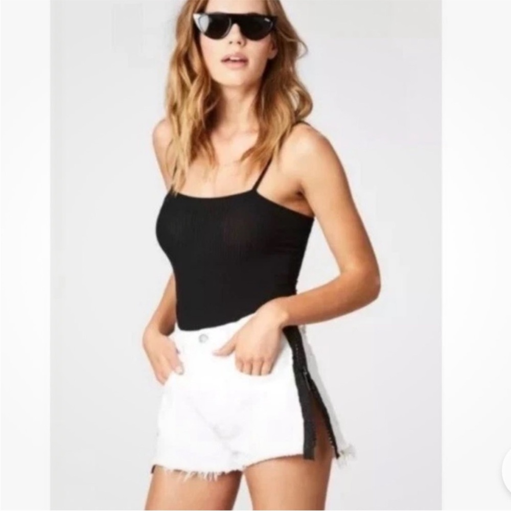 Carmar White Jean Shorts with Black Zipper Detail